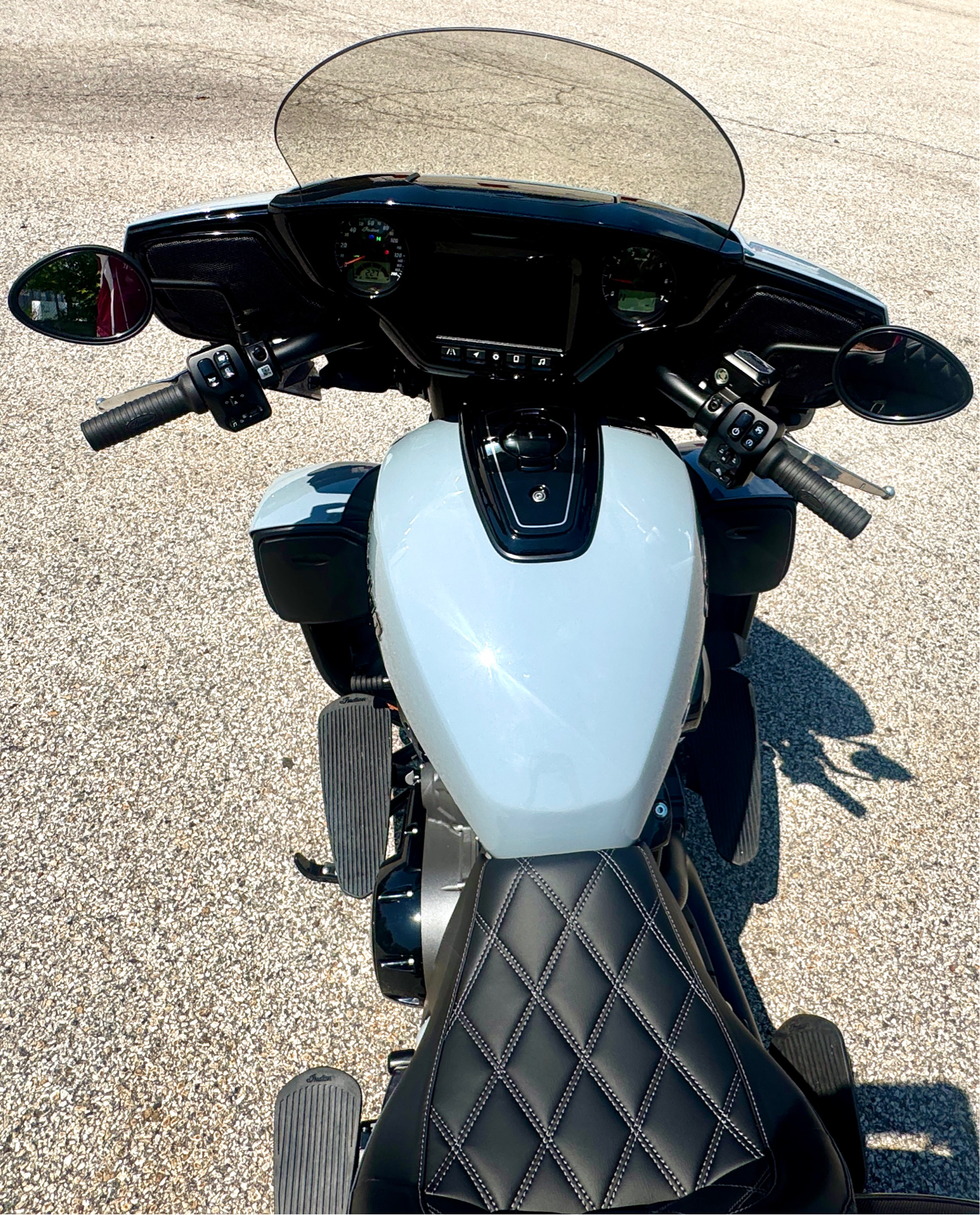 2025 Indian Motorcycle Roadmaster® PowerPlus Dark Horse® with PowerBand Audio Package in Manchester, New Hampshire - Photo 21