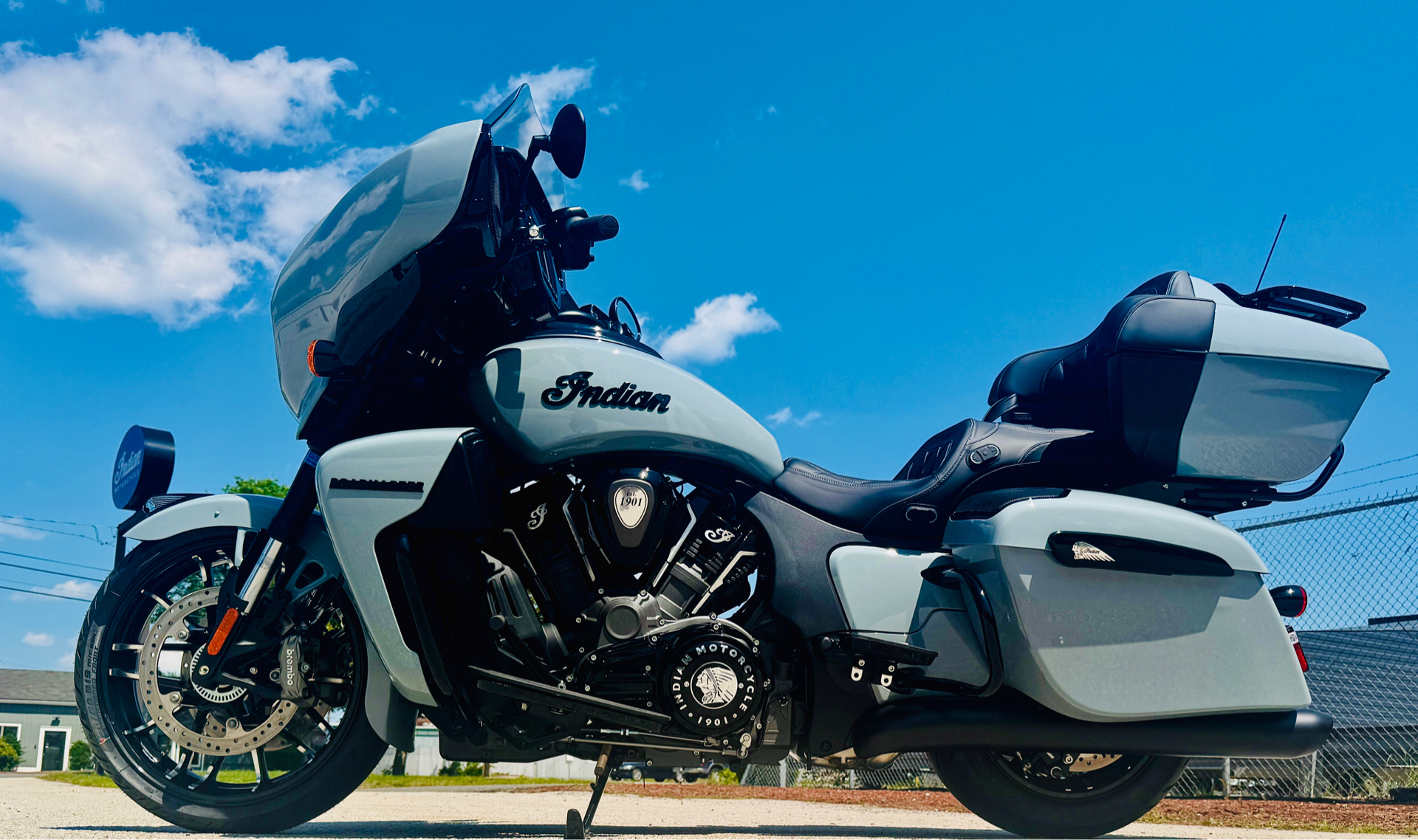 2025 Indian Motorcycle Roadmaster® PowerPlus Dark Horse® with PowerBand Audio Package in Manchester, New Hampshire - Photo 19