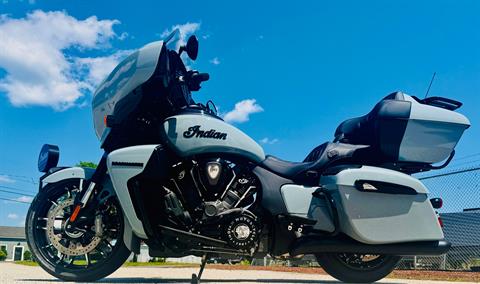 2025 Indian Motorcycle Roadmaster® PowerPlus Dark Horse® with PowerBand Audio Package in Manchester, New Hampshire - Photo 19