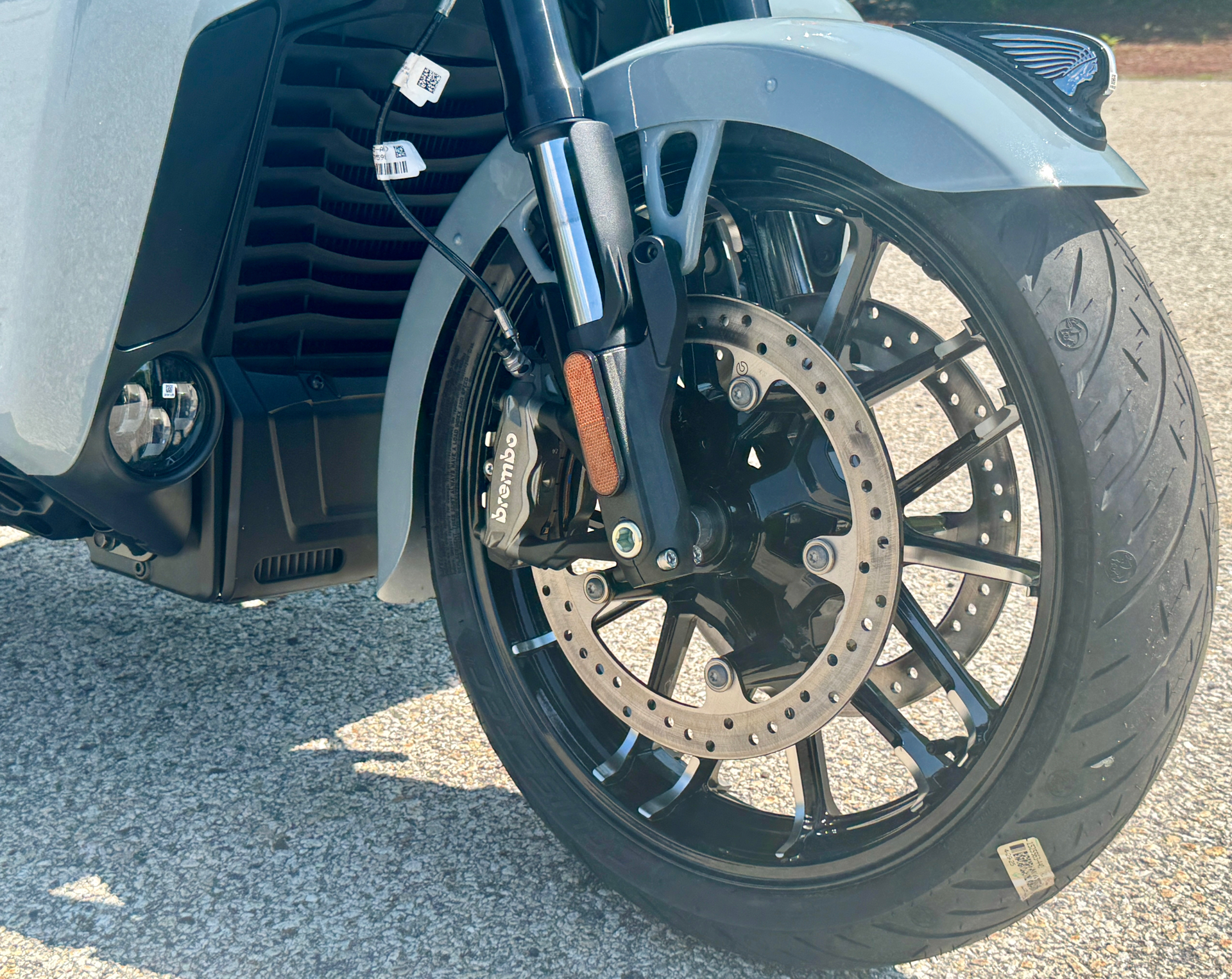 2025 Indian Motorcycle Roadmaster® PowerPlus Dark Horse® with PowerBand Audio Package in Manchester, New Hampshire - Photo 32