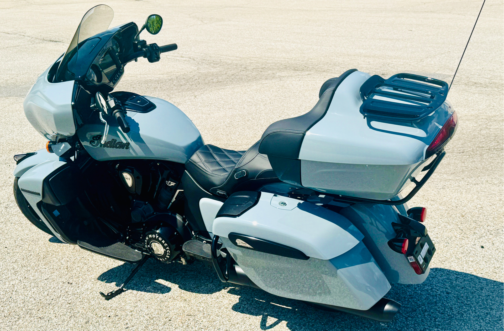2025 Indian Motorcycle Roadmaster® PowerPlus Dark Horse® with PowerBand Audio Package in Manchester, New Hampshire - Photo 11