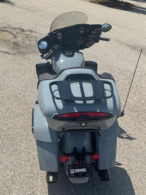 2025 Indian Motorcycle Roadmaster® PowerPlus Dark Horse® with PowerBand Audio Package in Manchester, New Hampshire - Photo 37