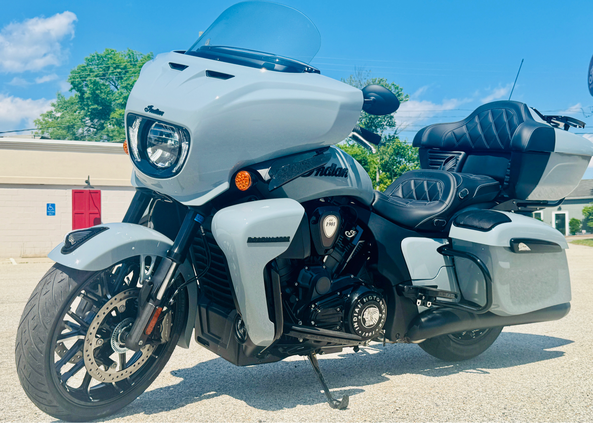 2025 Indian Motorcycle Roadmaster® PowerPlus Dark Horse® with PowerBand Audio Package in Manchester, New Hampshire - Photo 31