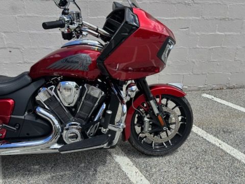 2024 Indian Motorcycle Challenger® Limited with PowerBand Audio Package in Manchester, New Hampshire - Photo 9