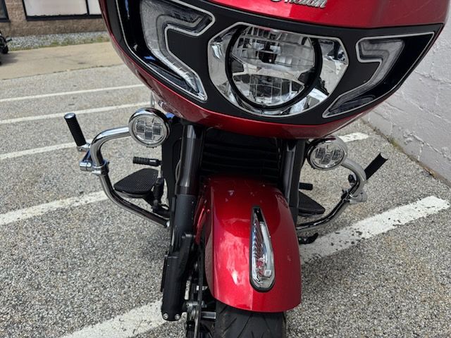 2024 Indian Motorcycle Challenger® Limited with PowerBand Audio Package in Manchester, New Hampshire - Photo 15