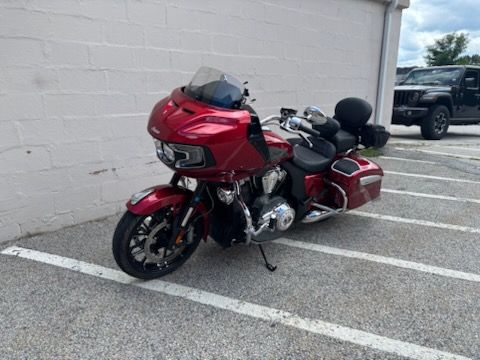 2024 Indian Motorcycle Challenger® Limited with PowerBand Audio Package in Manchester, New Hampshire - Photo 5