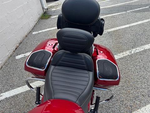 2024 Indian Motorcycle Challenger® Limited with PowerBand Audio Package in Manchester, New Hampshire - Photo 17