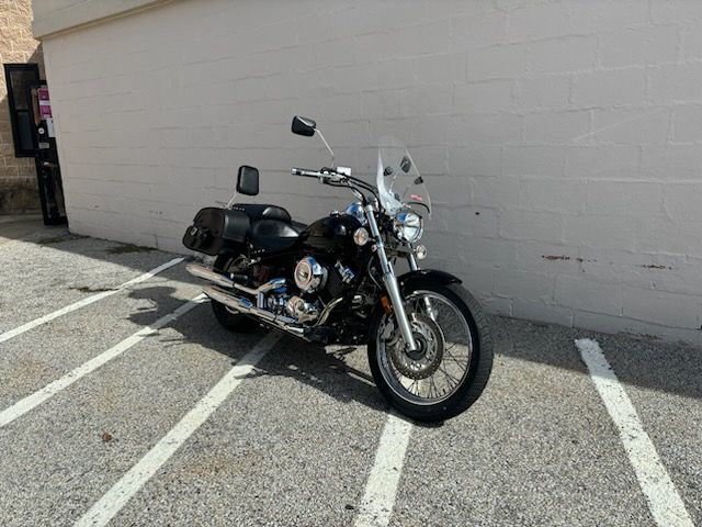 2013 Yamaha V Star 650 Custom in Manchester, New Hampshire - Photo 2