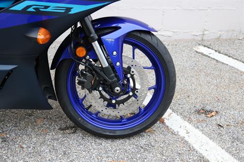 2024 Yamaha YZF-R3 in Manchester, New Hampshire - Photo 9