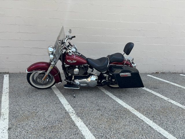 2005 Harley-Davidson FLSTN/FLSTNI Softail® Deluxe in Manchester, New Hampshire - Photo 4
