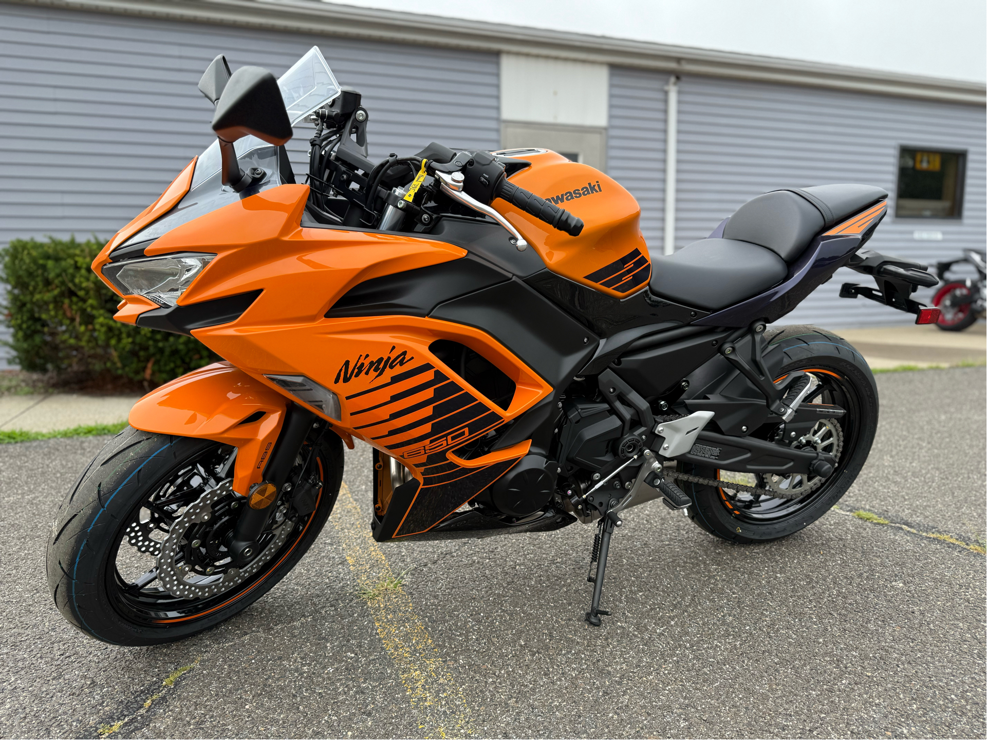 2025 Kawasaki Ninja 650 ABS in Enfield, Connecticut - Photo 1