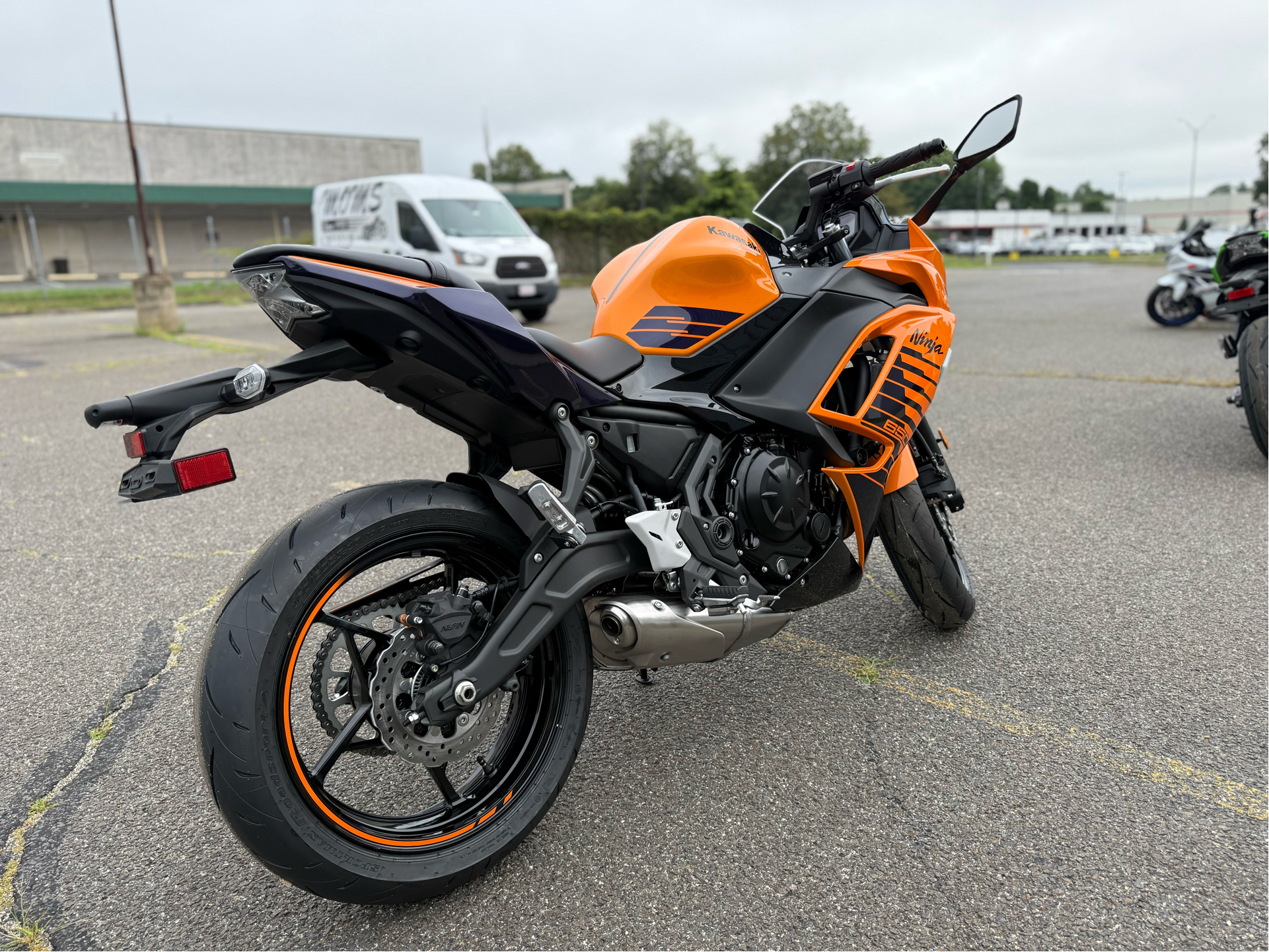 2025 Kawasaki Ninja 650 ABS in Enfield, Connecticut - Photo 5