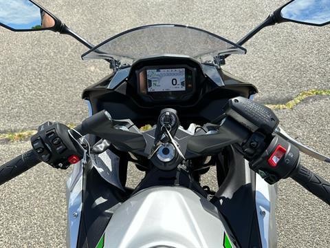 2024 Kawasaki Ninja 7 Hybrid ABS in Enfield, Connecticut - Photo 9