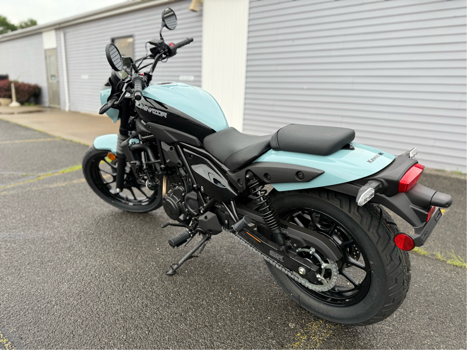 2025 Kawasaki Eliminator SE ABS in Enfield, Connecticut - Photo 4