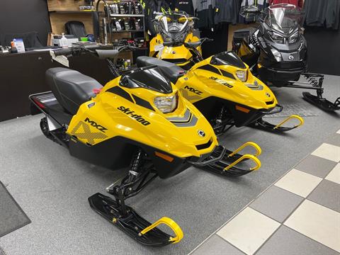 2023 Ski-Doo MXZ 200 ES Cobra 1.0 in Enfield, Connecticut - Photo 1