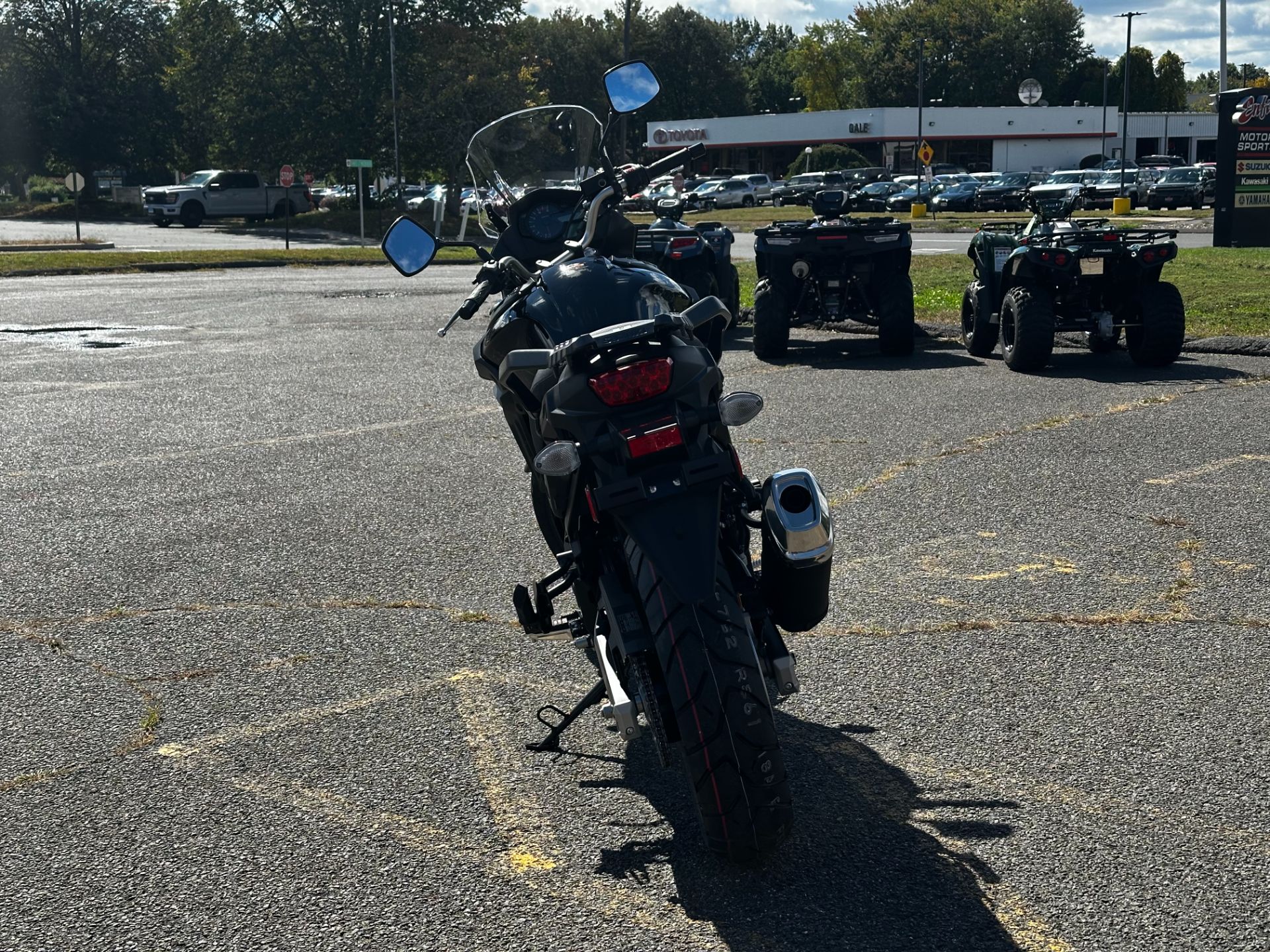 2025 Suzuki V-Strom 650 in Enfield, Connecticut - Photo 5