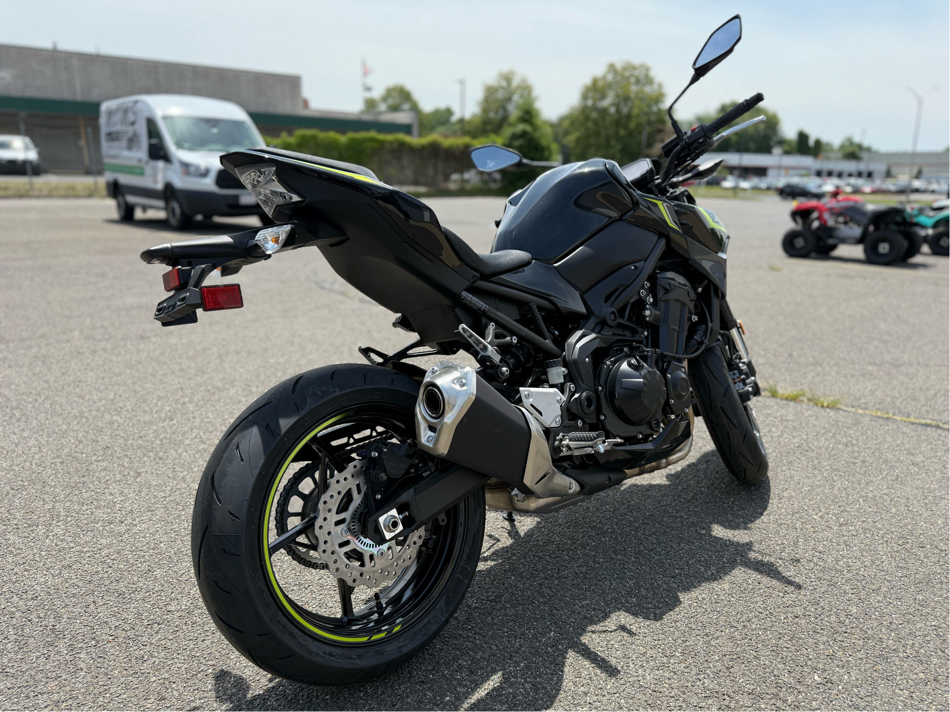 2024 Kawasaki Z900 ABS in Enfield, Connecticut - Photo 6