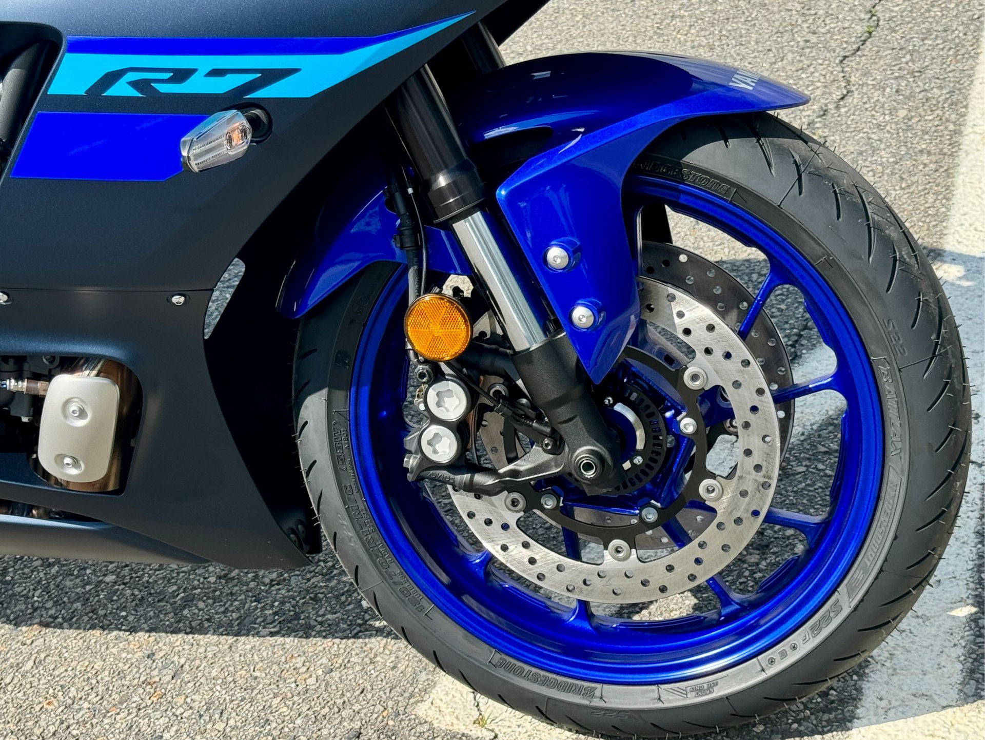 2024 Yamaha YZF-R7 in Enfield, Connecticut - Photo 5