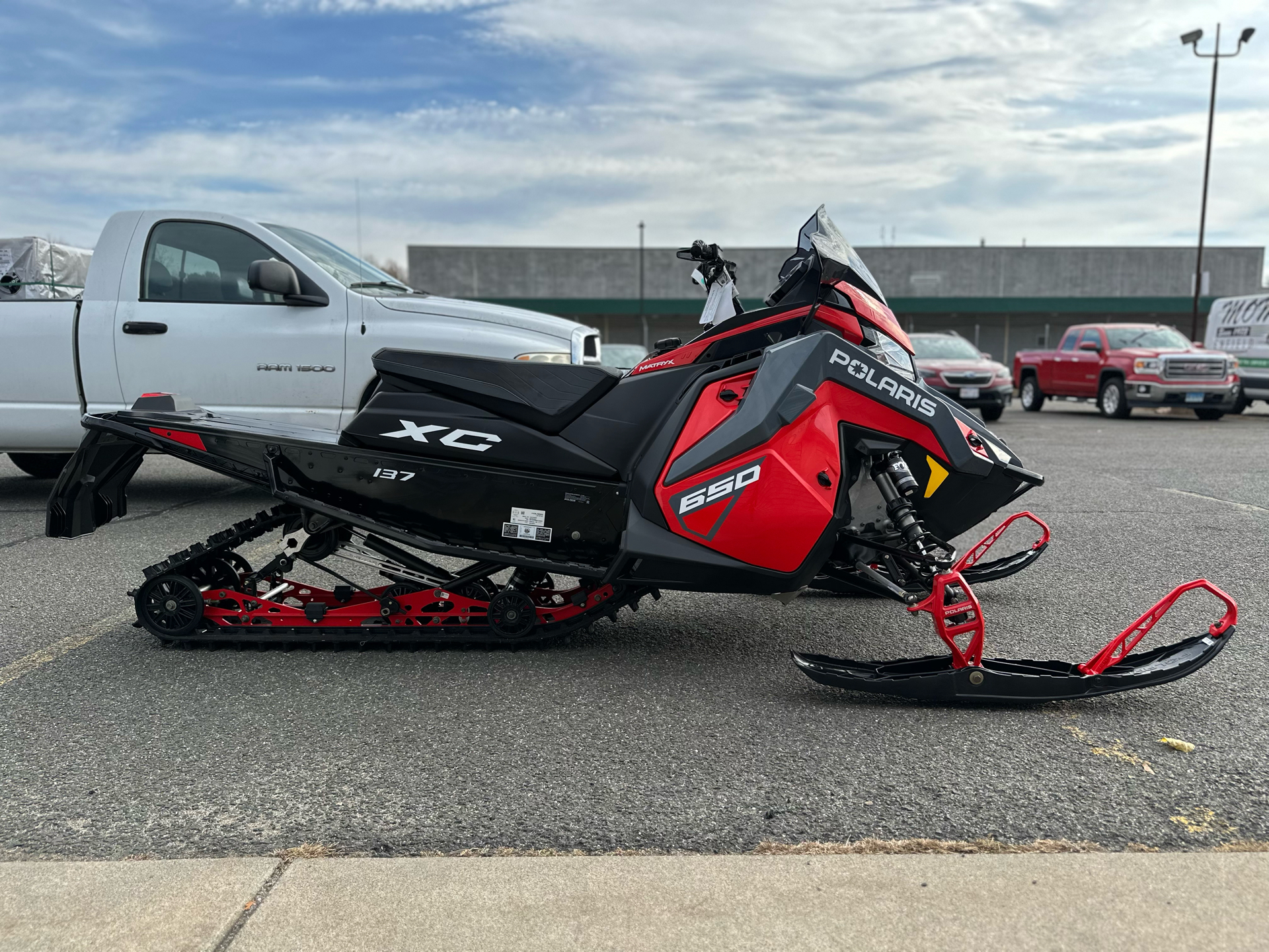 2024 Polaris 650 Indy XC 137 ES in Enfield, Connecticut - Photo 5