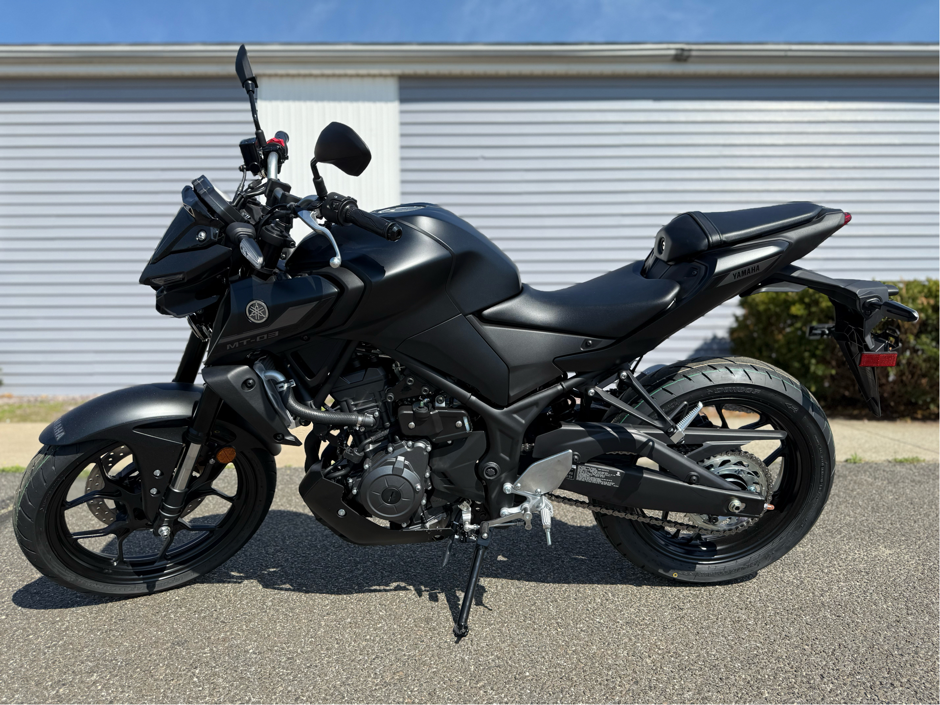 2025 Yamaha MT-03 in Enfield, Connecticut - Photo 2