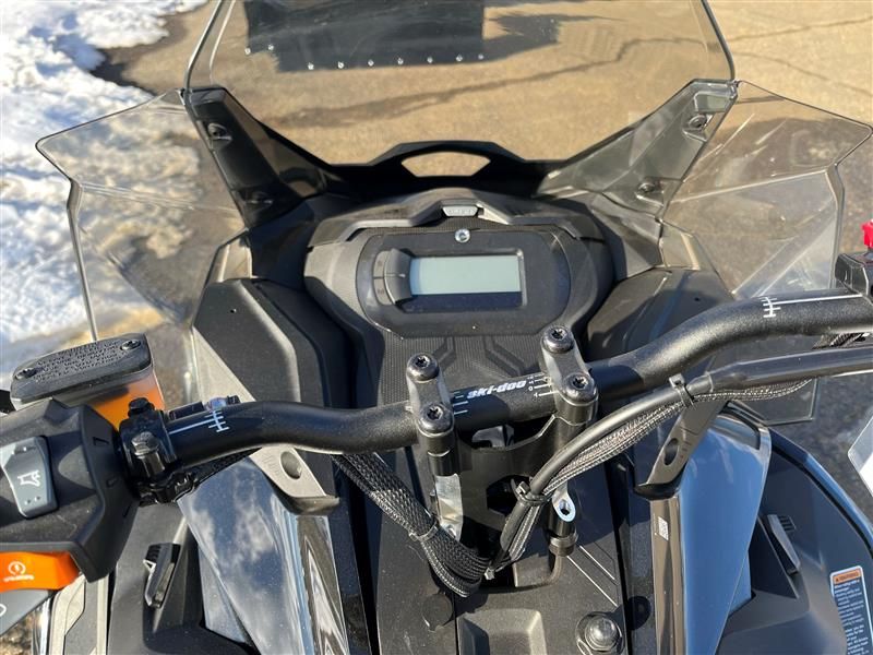 2022 Ski-Doo MXZ TNT 850 E-TEC ES Ice Ripper XT 1.25 in Enfield, Connecticut - Photo 5