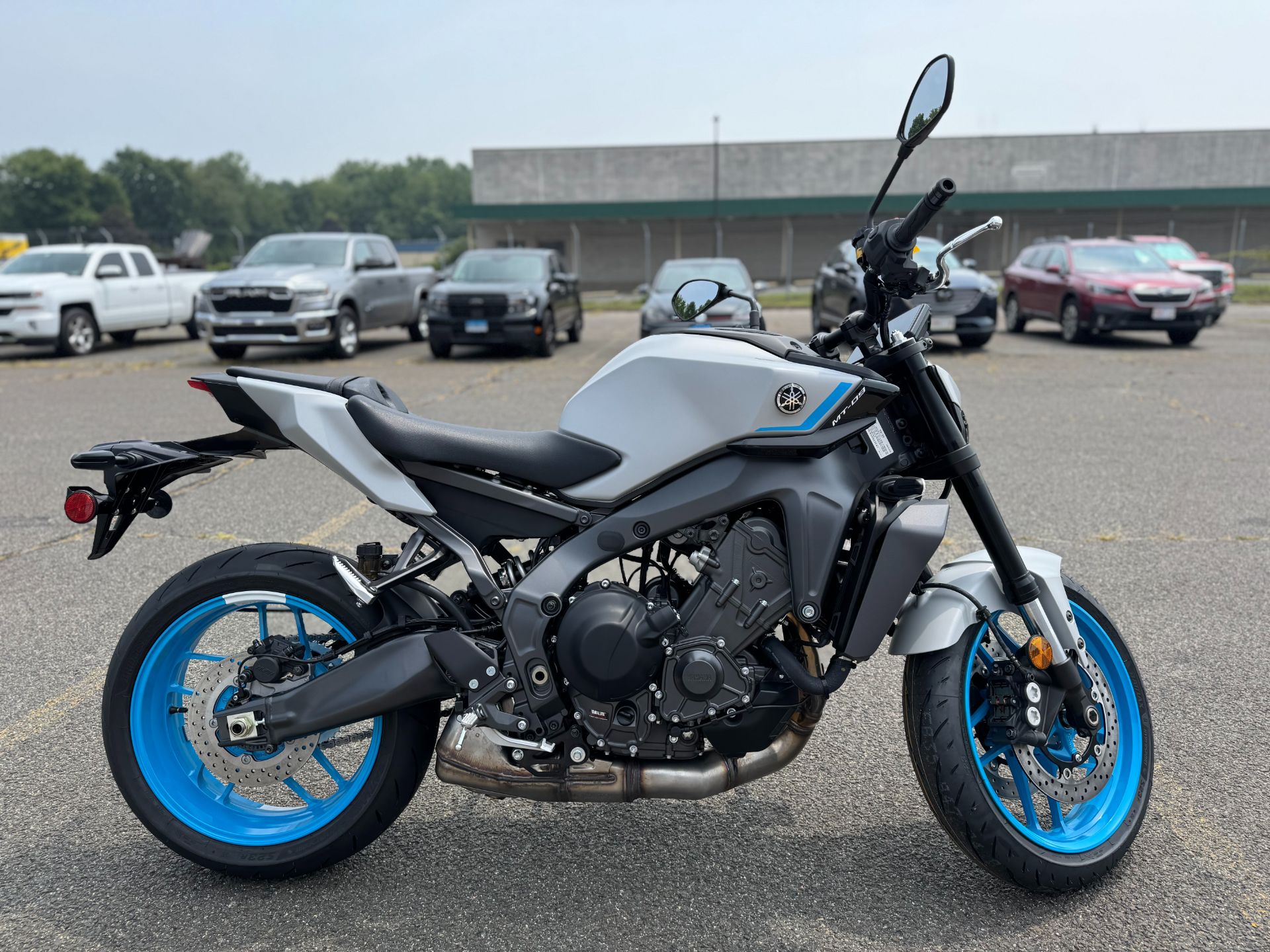 2025 Yamaha MT-09 in Enfield, Connecticut - Photo 3