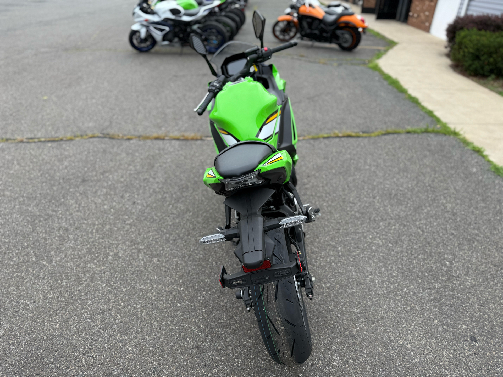 2025 Kawasaki Ninja 650 KRT Edition ABS in Enfield, Connecticut - Photo 4