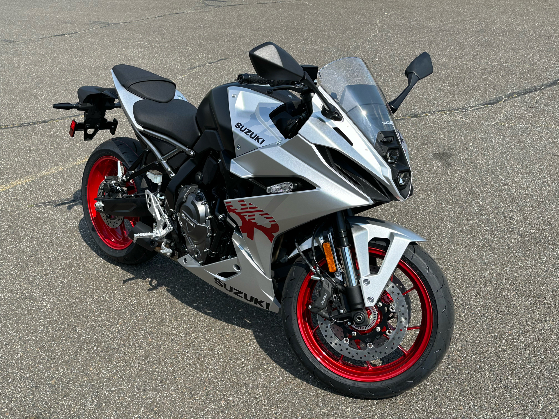 2024 Suzuki GSX-8R in Enfield, Connecticut - Photo 8