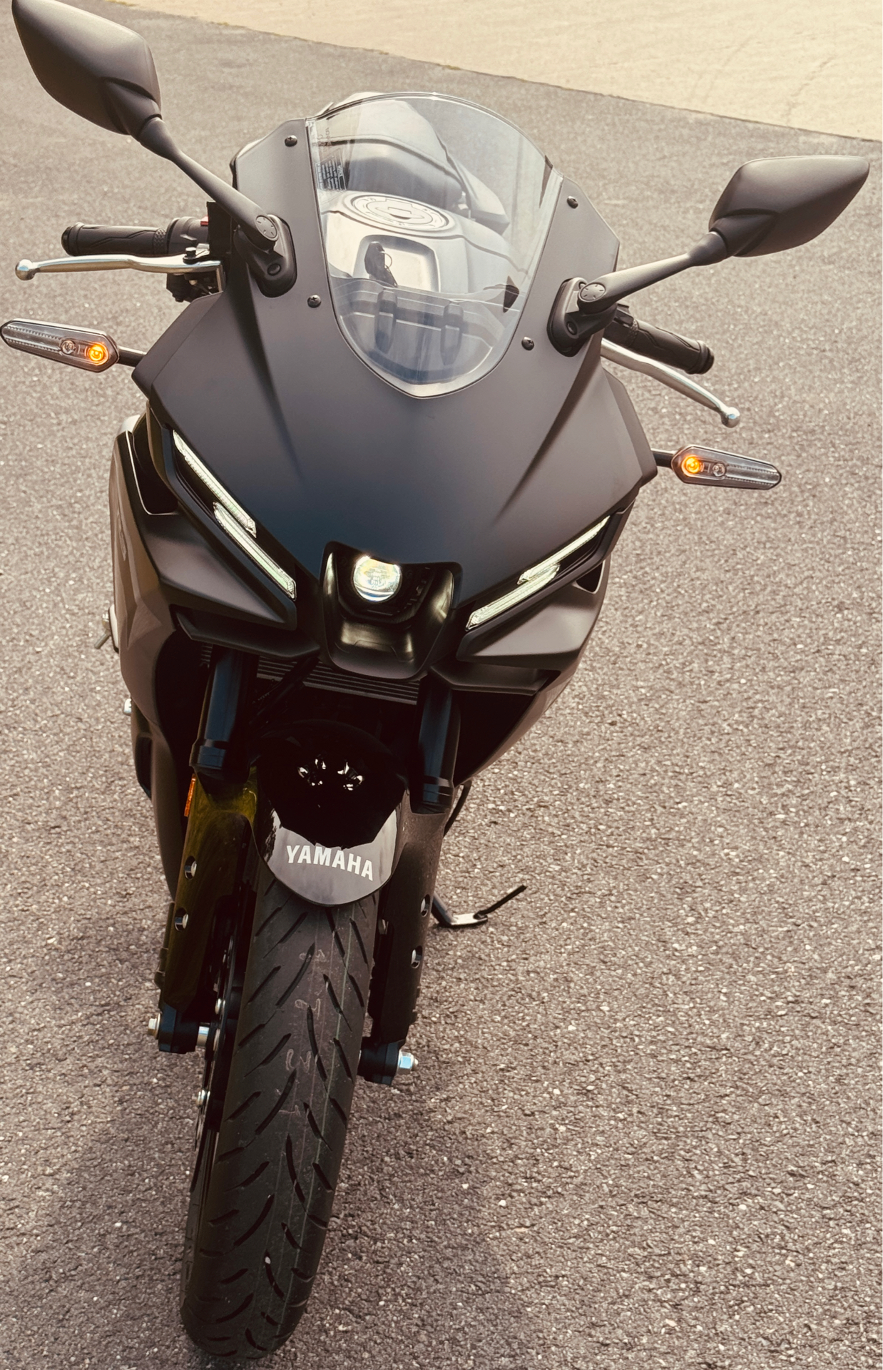 2025 Yamaha YZF-R3 in Enfield, Connecticut - Photo 21