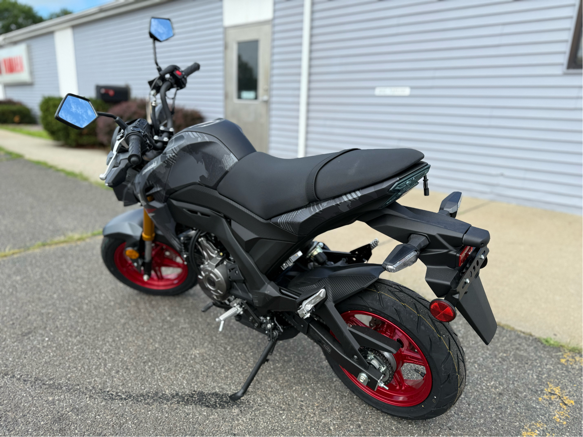 2024 Kawasaki Z125 Pro in Enfield, Connecticut - Photo 4