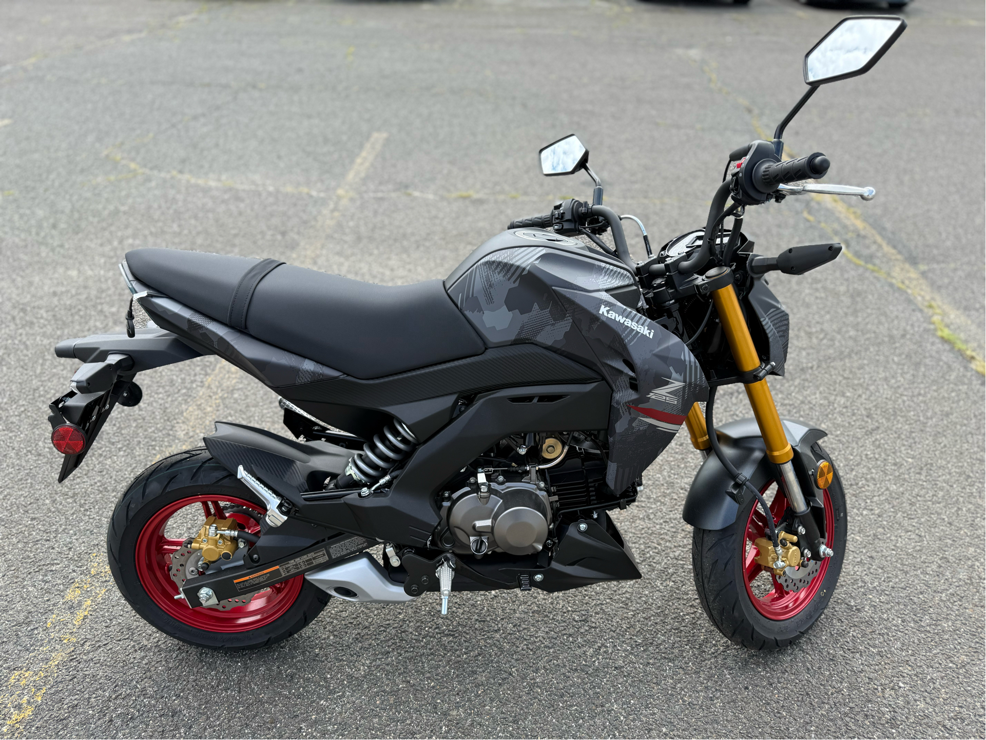 2024 Kawasaki Z125 Pro in Enfield, Connecticut - Photo 7