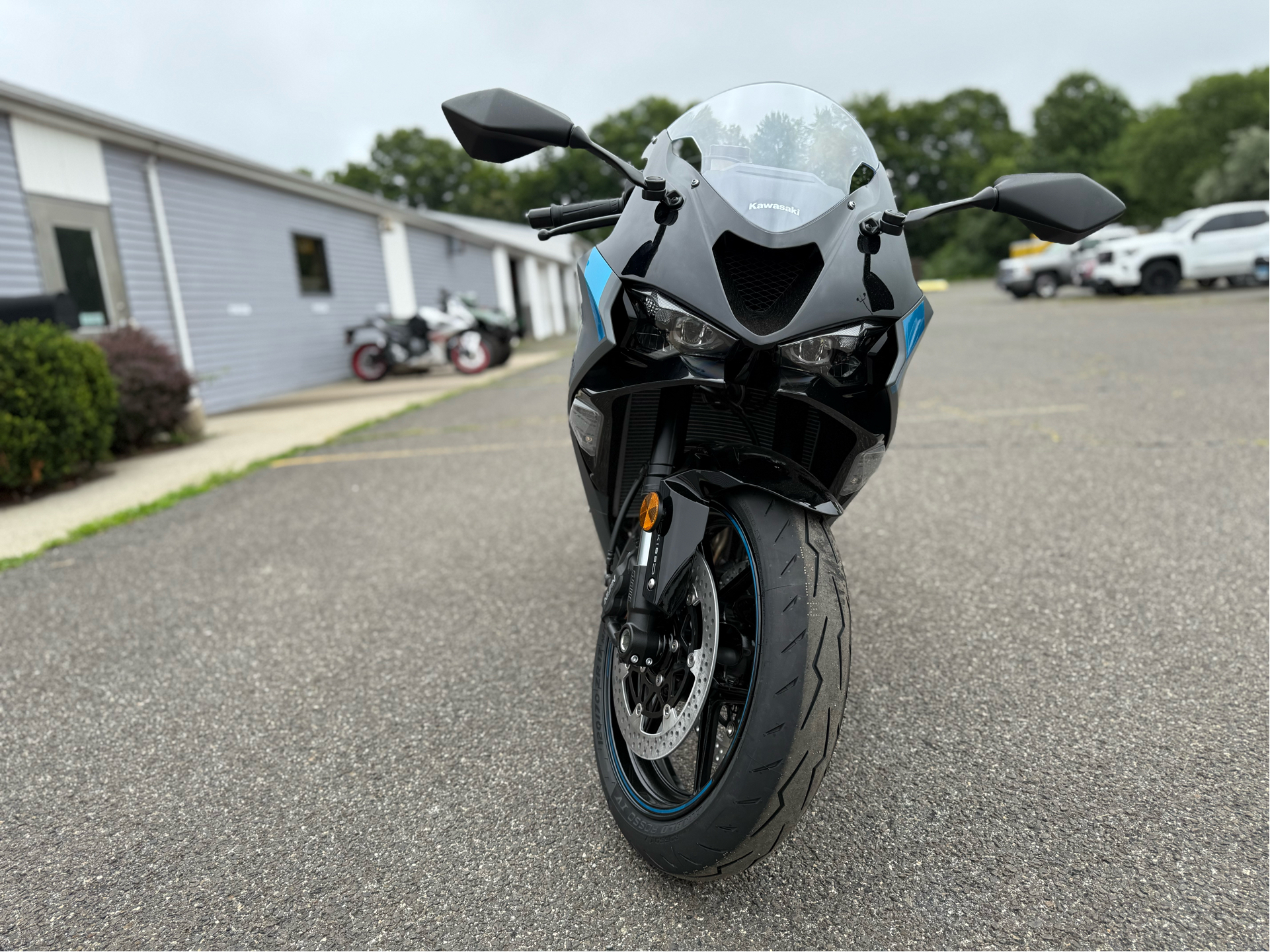 2025 Kawasaki Ninja ZX-6R ABS in Enfield, Connecticut - Photo 9