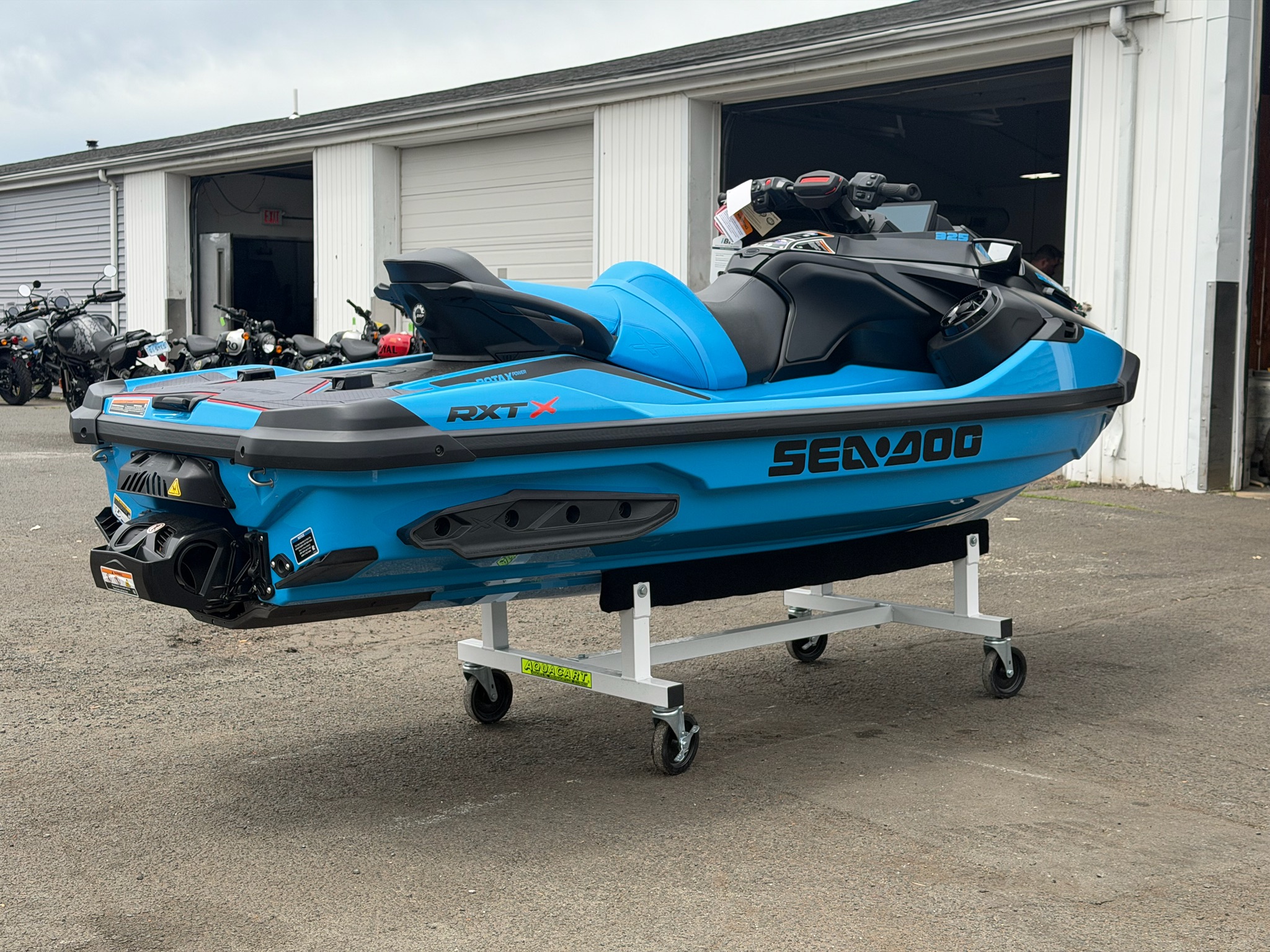 2026 Sea-Doo RXT-X 325 + Tech Package 5