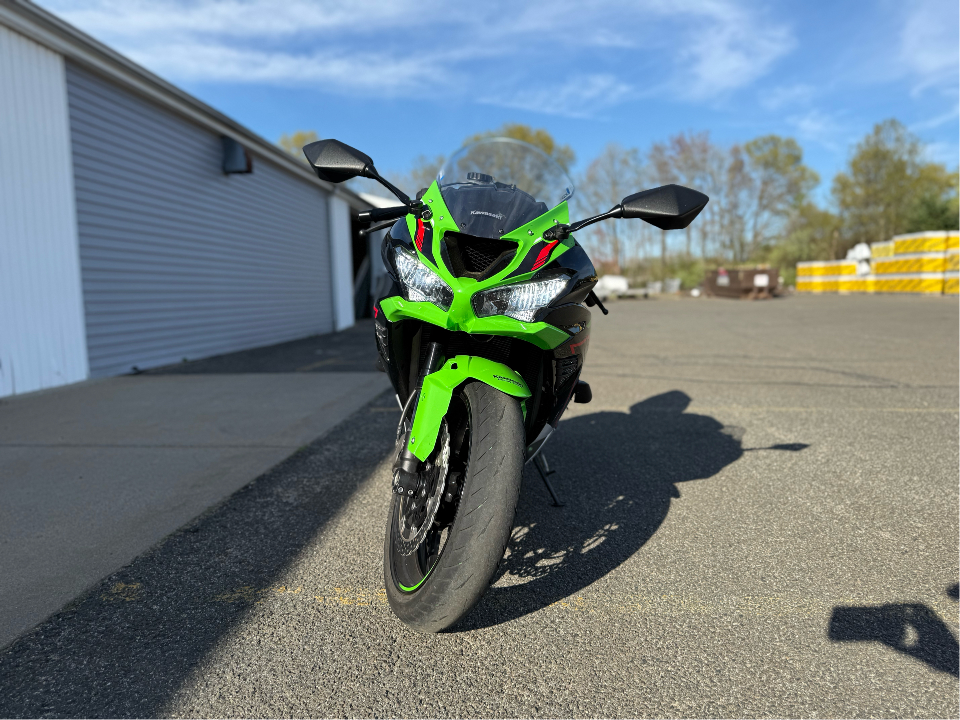 2022 Kawasaki Ninja ZX-6R KRT Edition in Enfield, Connecticut - Photo 2