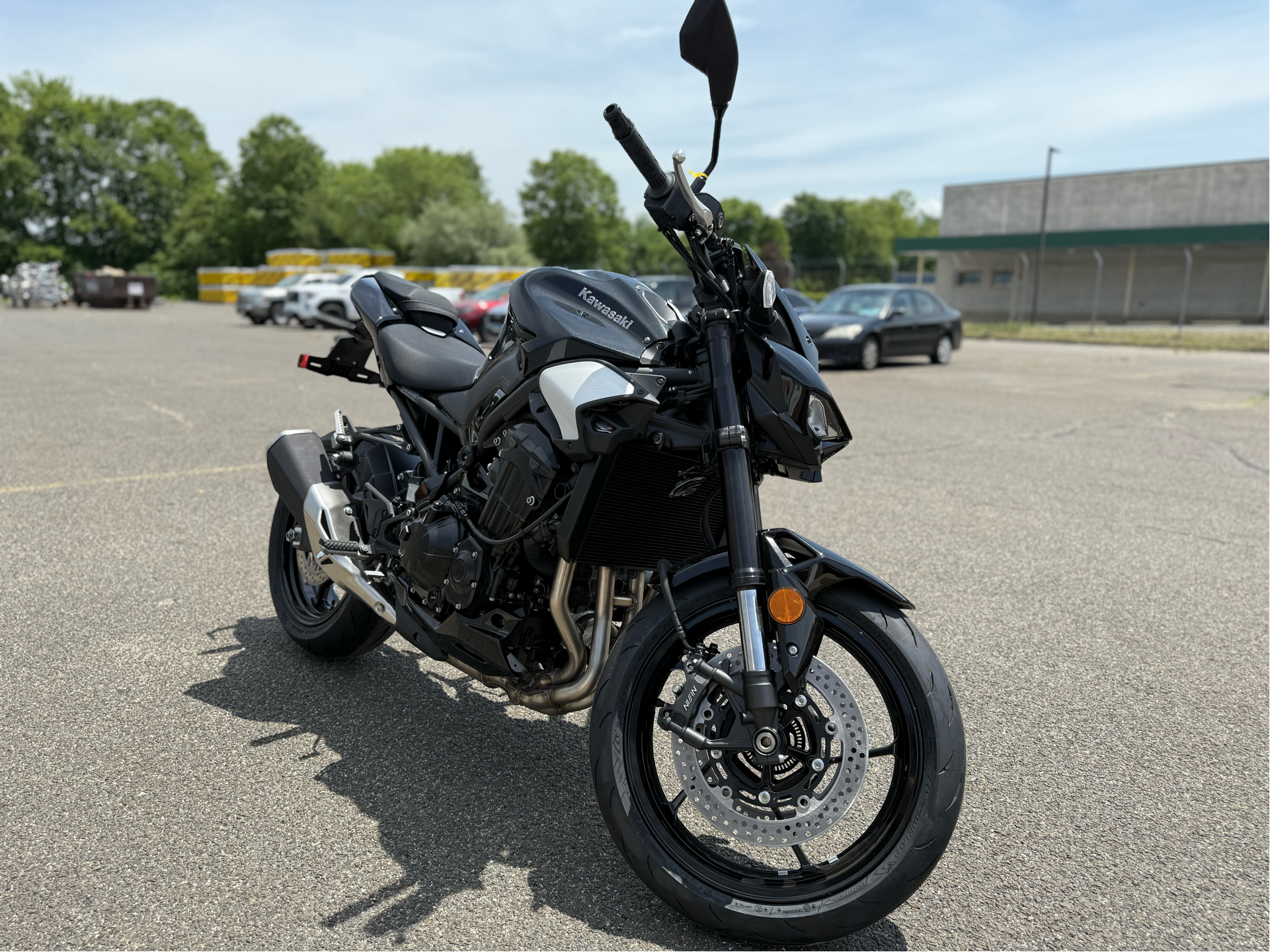 2025 Kawasaki Z900 ABS in Enfield, Connecticut - Photo 8