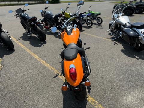 2021 Kawasaki Vulcan 900 Custom in Enfield, Connecticut - Photo 5