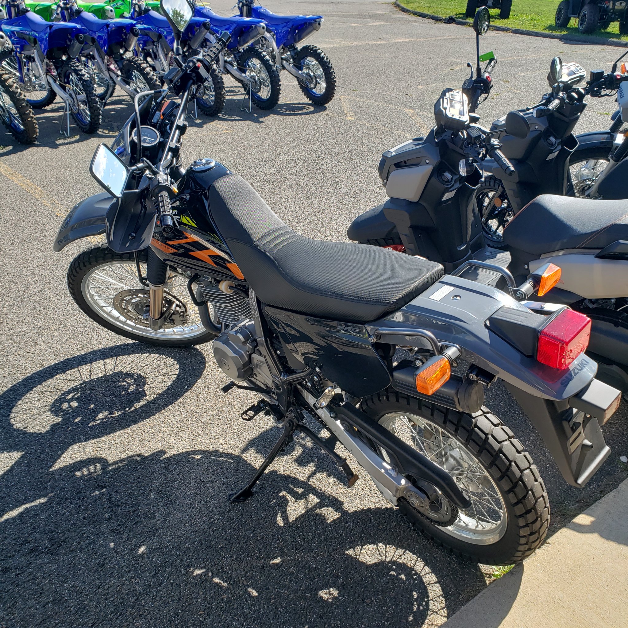 2024 Suzuki DR650S 3