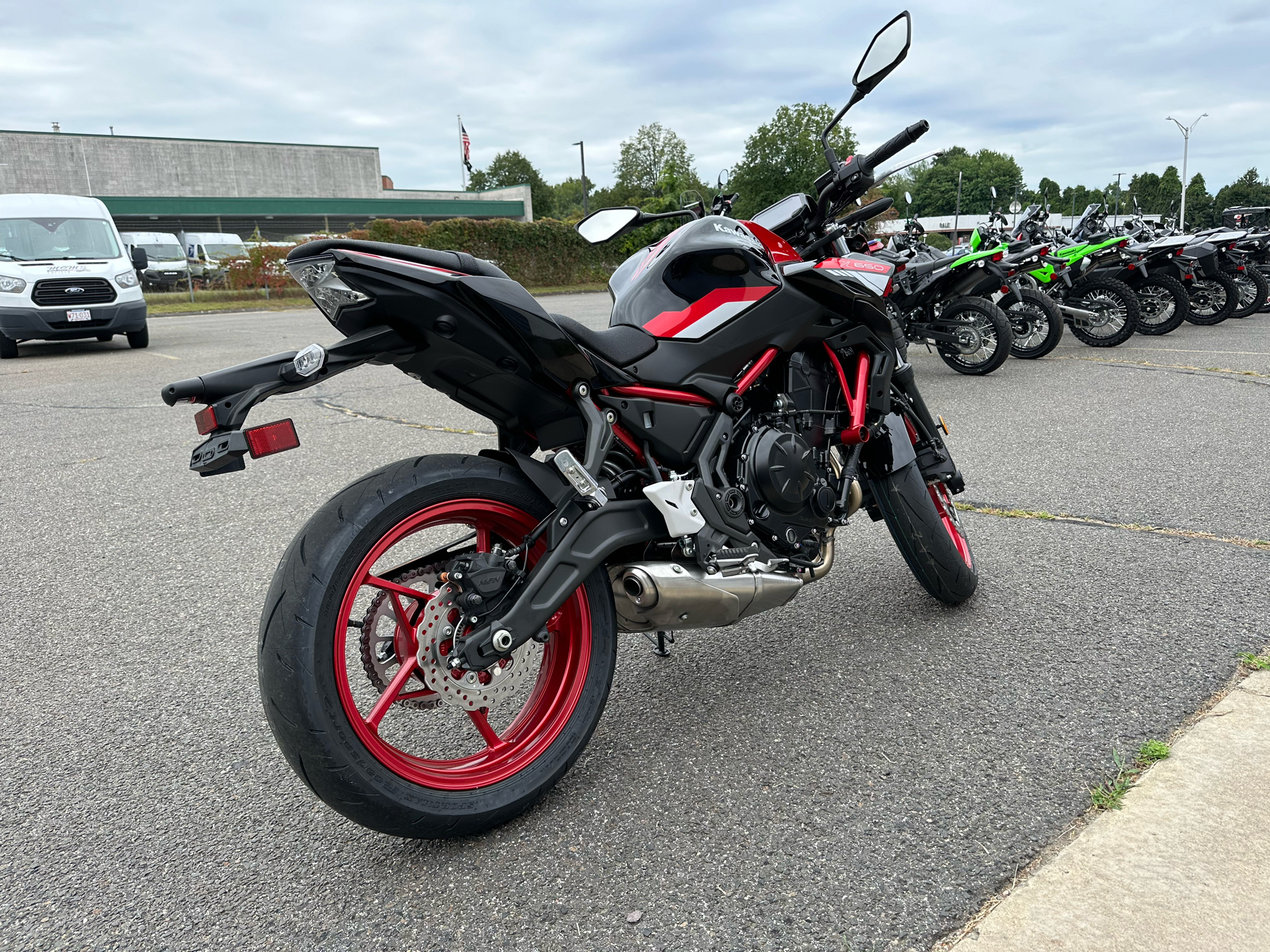 2024 Kawasaki Z650 ABS in Enfield, Connecticut - Photo 6