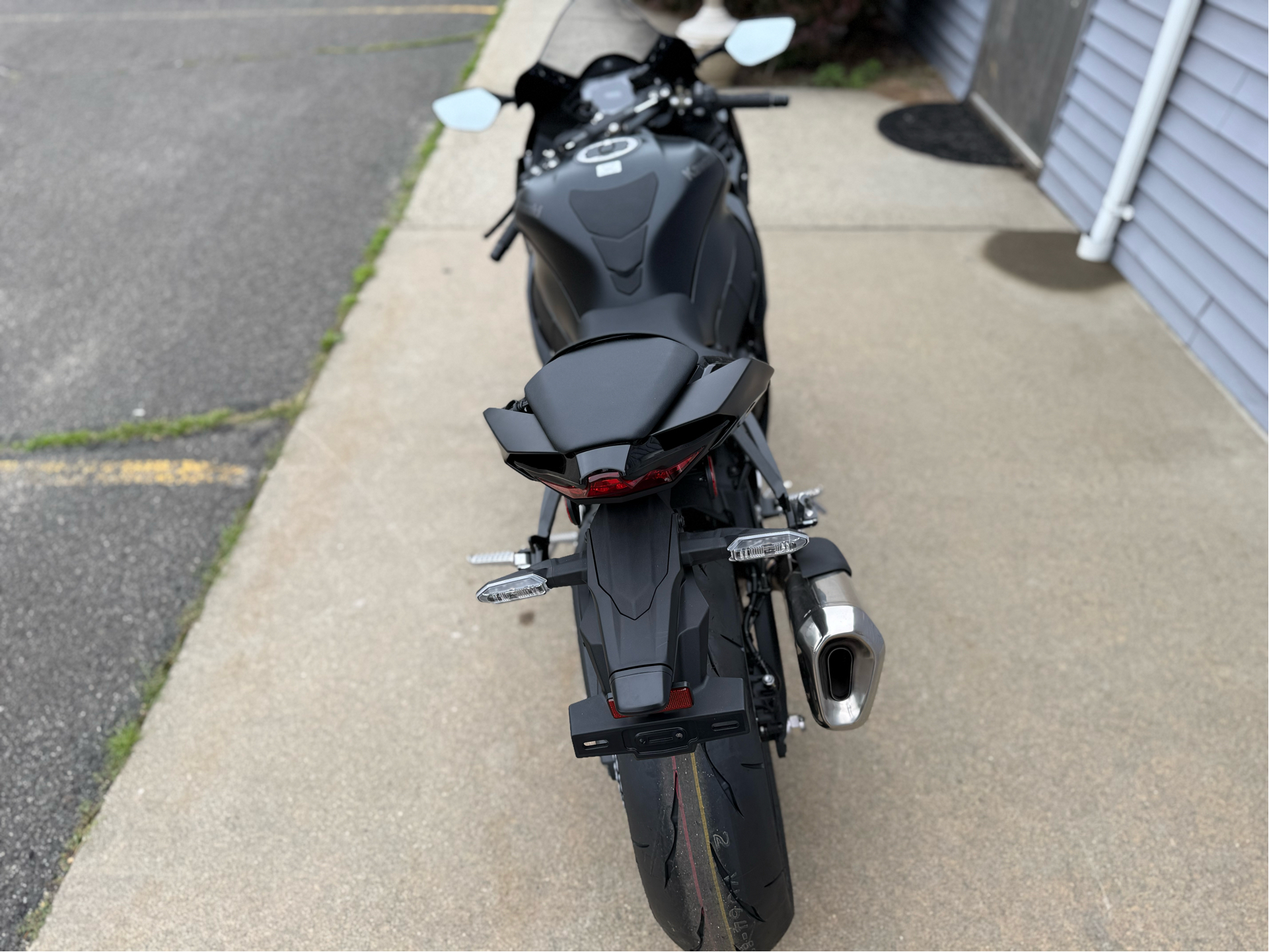 2024 Kawasaki Ninja ZX-10R ABS in Enfield, Connecticut - Photo 4