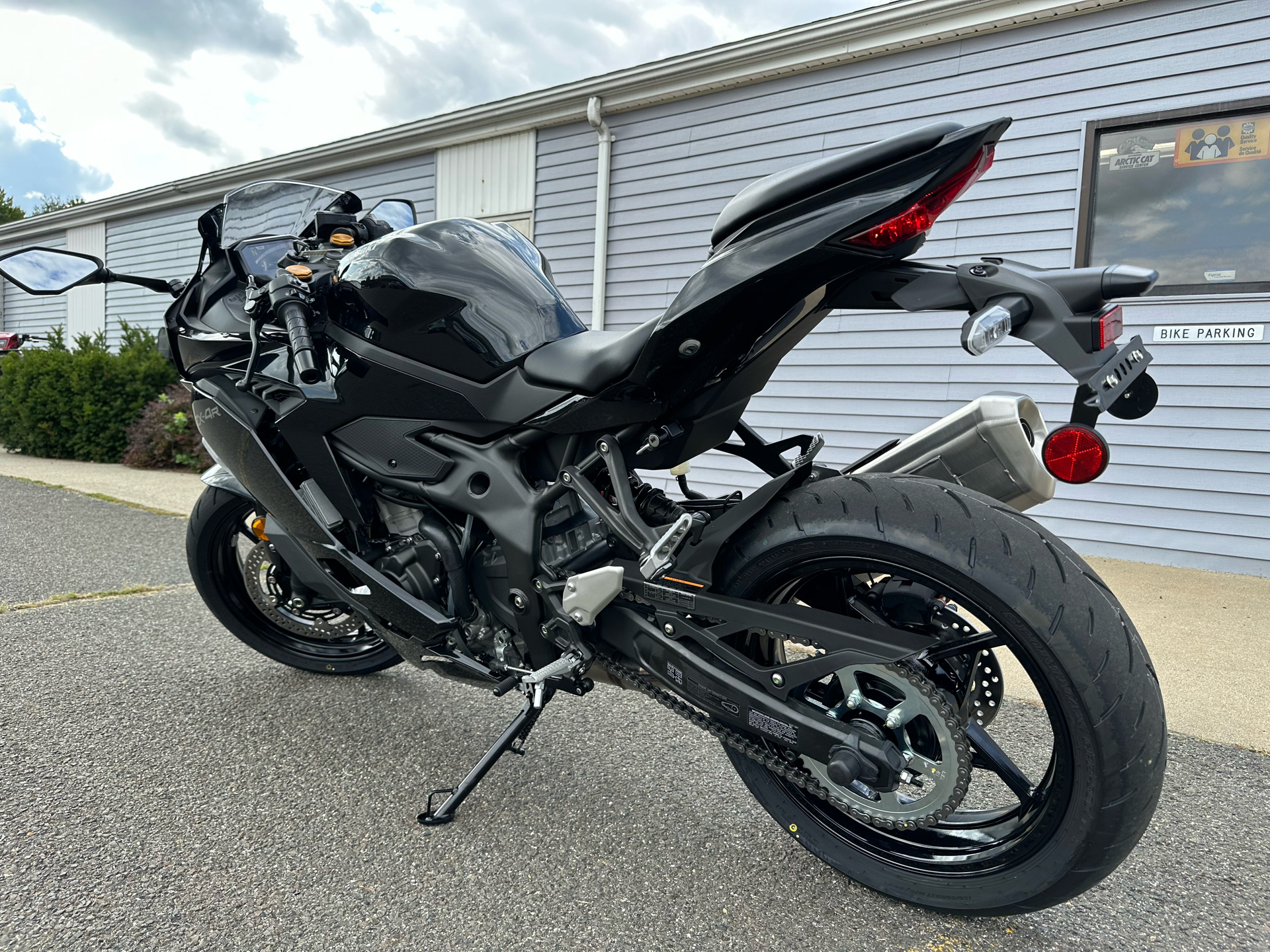 2024 Kawasaki Ninja ZX-4R ABS in Enfield, Connecticut - Photo 4