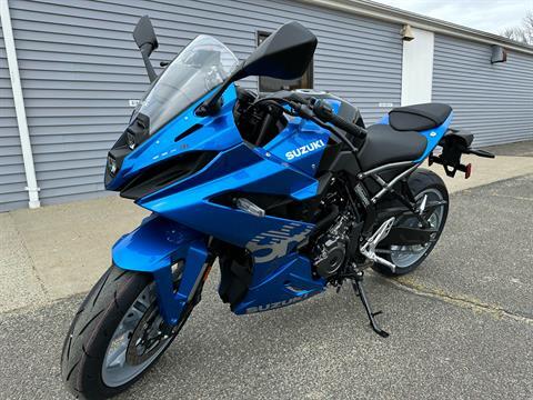 2024 Suzuki GSX-8R in Enfield, Connecticut