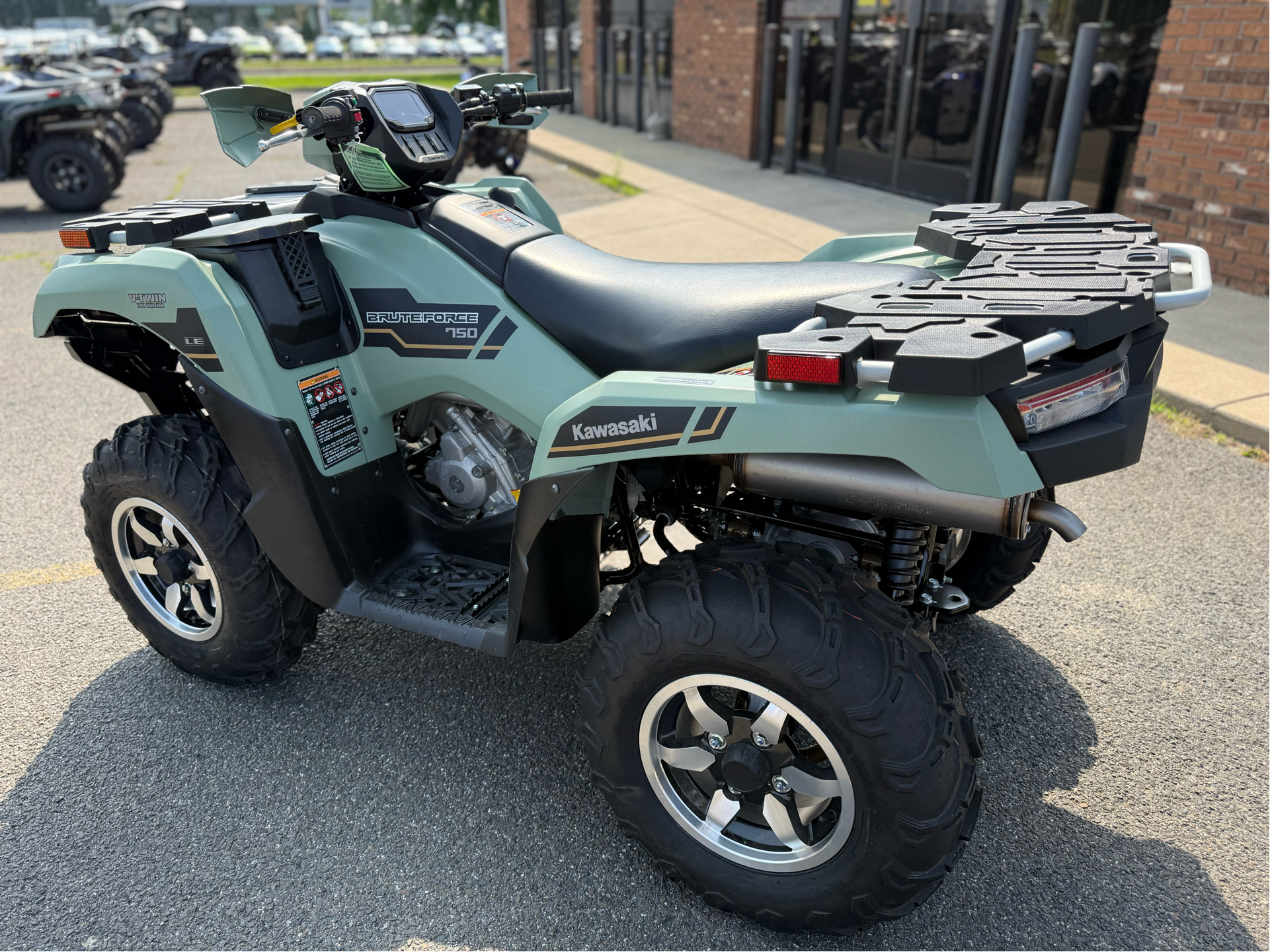 2024 Kawasaki Brute Force 750 LE EPS in Enfield, Connecticut - Photo 8