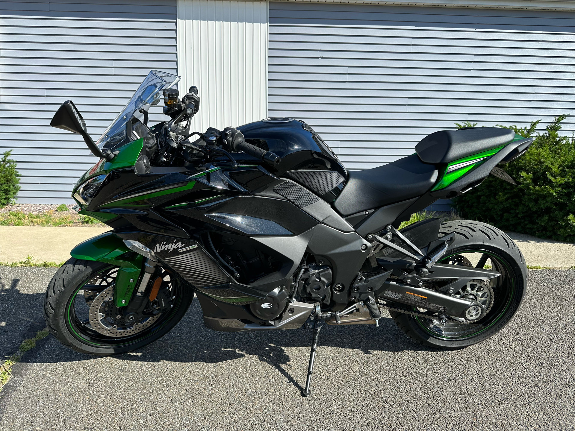 2023 Kawasaki Ninja 1000SX in Enfield, Connecticut - Photo 1