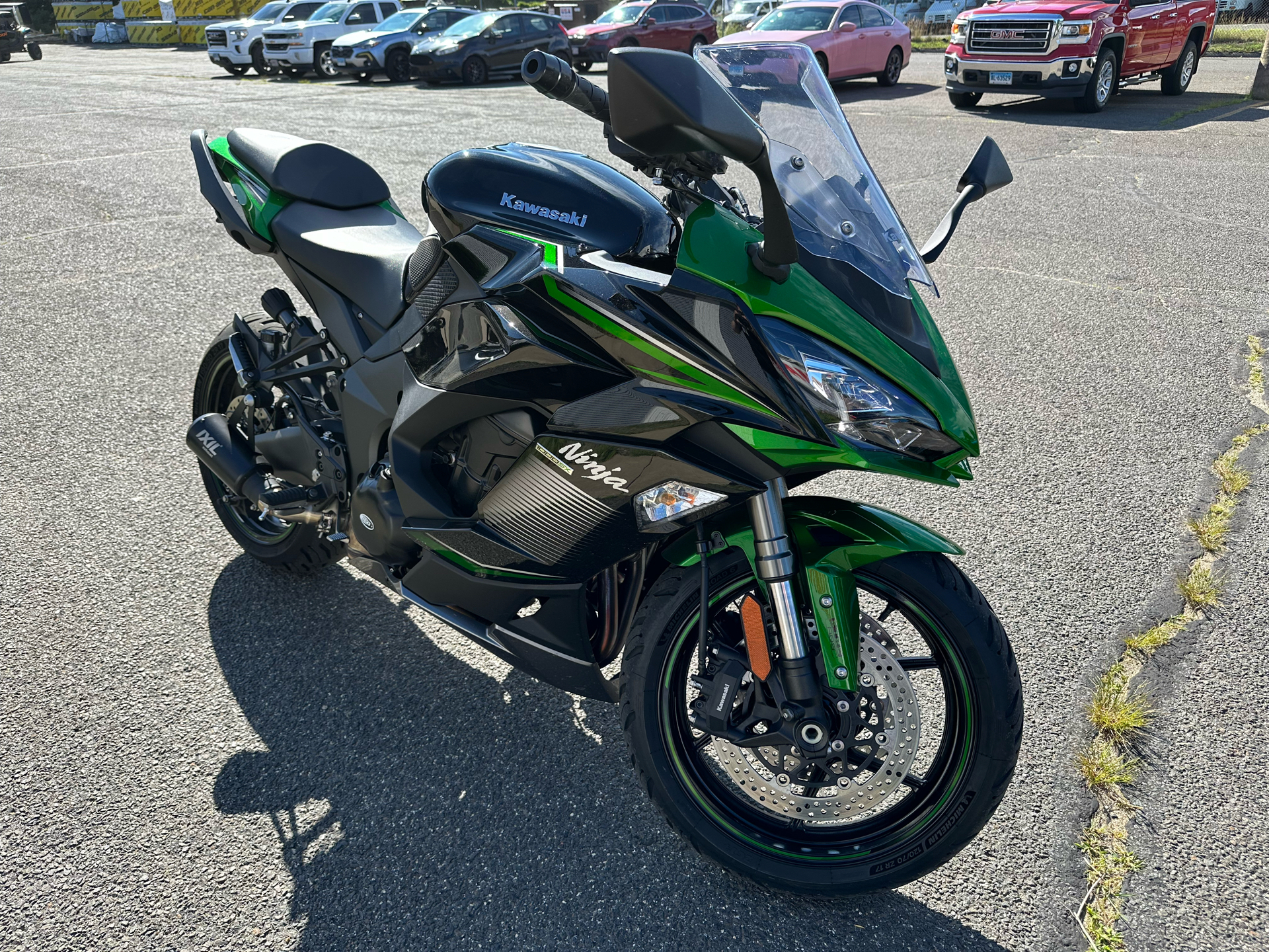 2023 Kawasaki Ninja 1000SX in Enfield, Connecticut - Photo 8