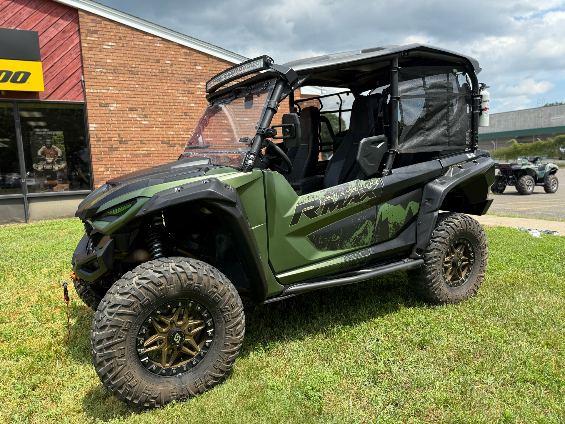 2021 Yamaha Wolverine RMAX4 1000 XT-R in Enfield, Connecticut - Photo 4