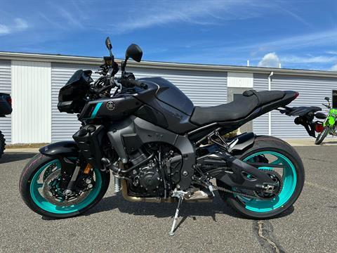 2024 Yamaha MT-10 in Enfield, Connecticut - Photo 3