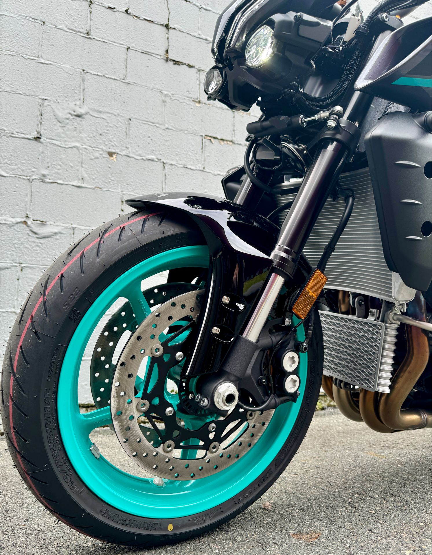 2024 Yamaha MT-10 in Enfield, Connecticut - Photo 10