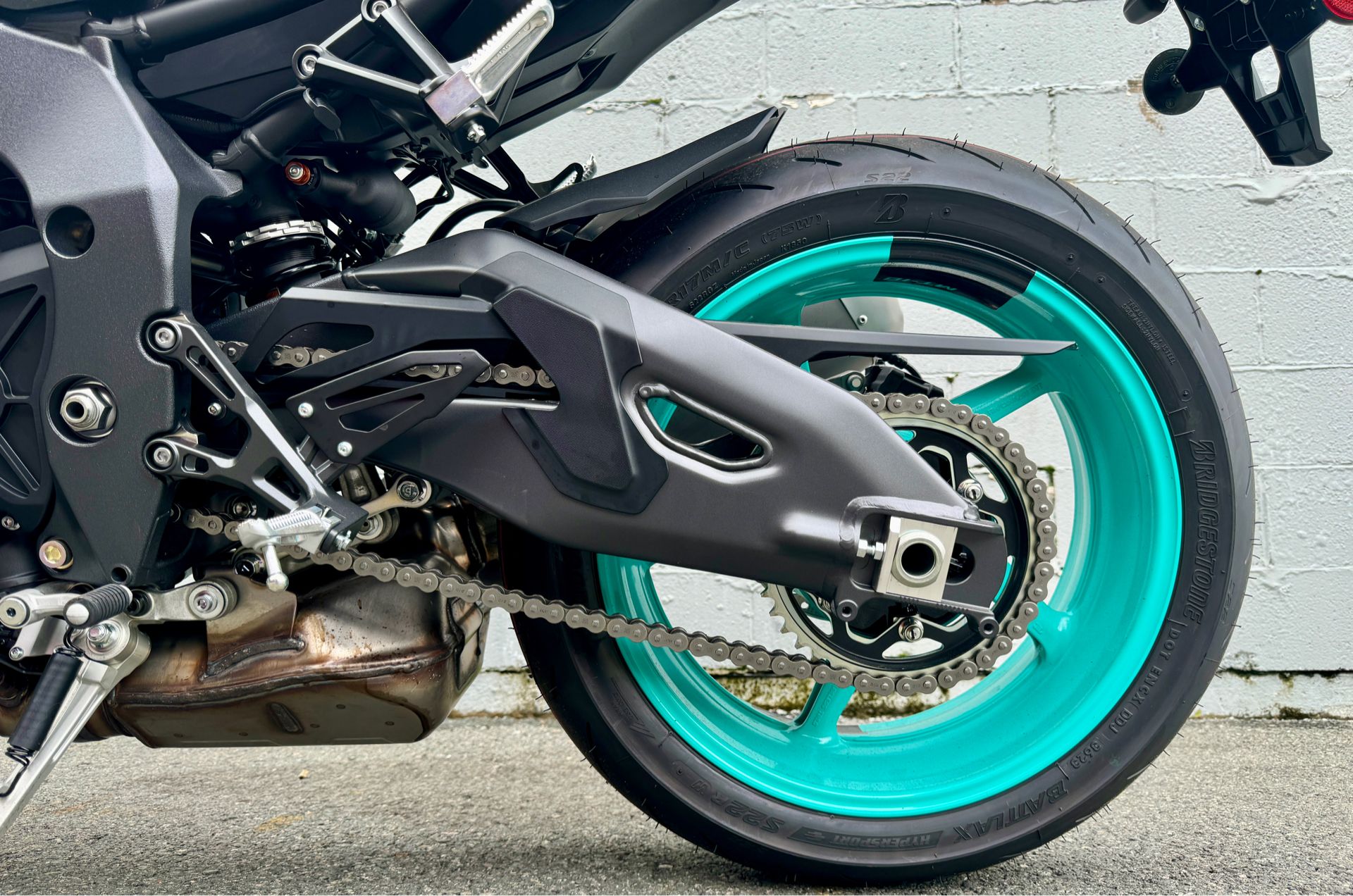 2024 Yamaha MT-10 in Enfield, Connecticut - Photo 16