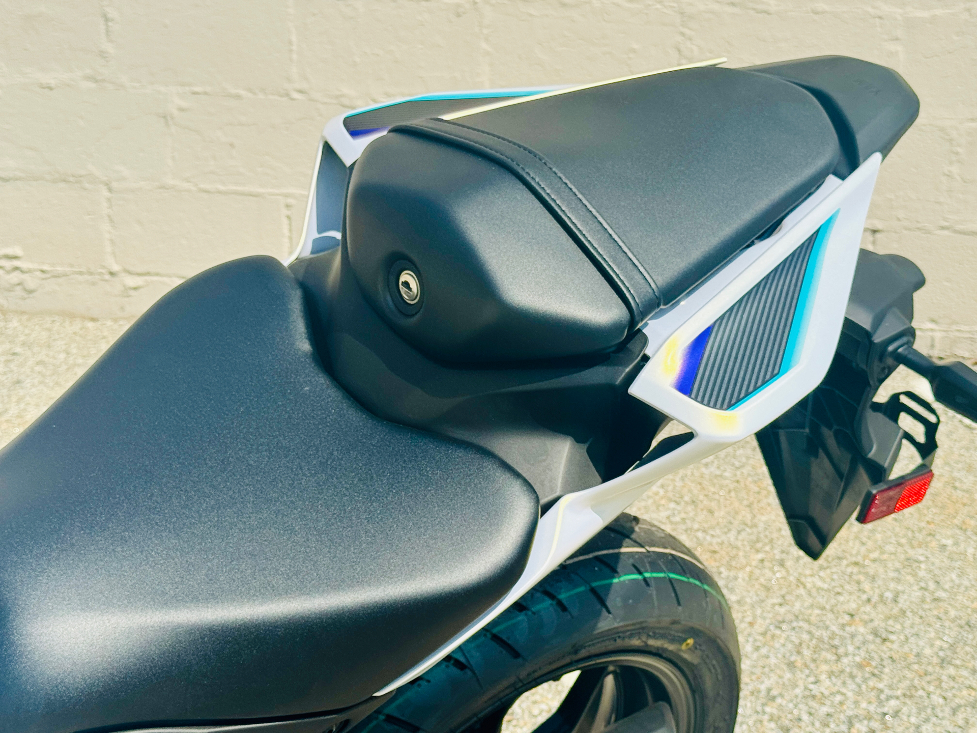2025 Yamaha YZF-R3 in Enfield, Connecticut - Photo 21