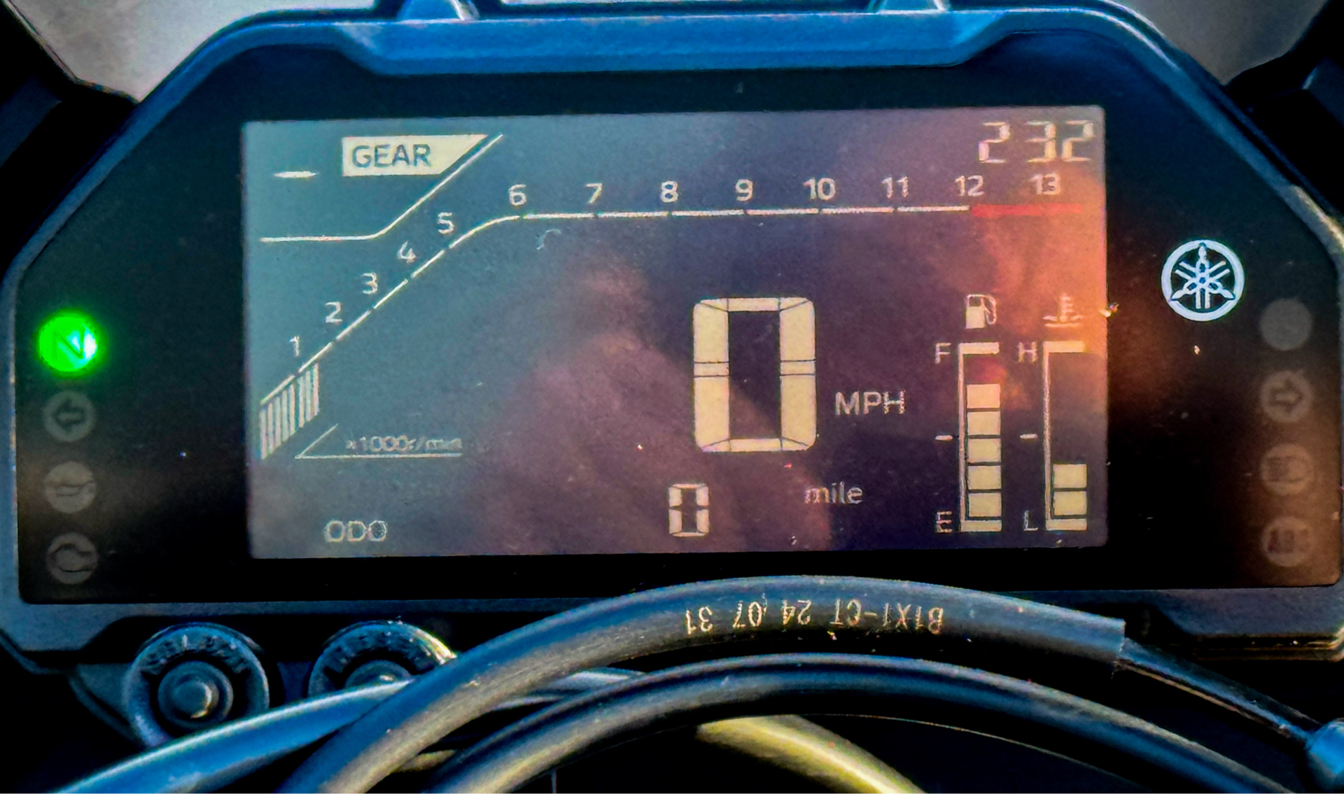 2025 Yamaha YZF-R3 in Enfield, Connecticut - Photo 2
